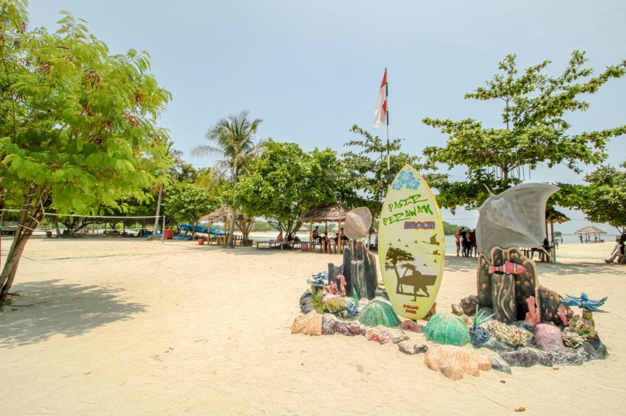 Guerilla Dive Lodge Pulau Pari Jakarta Exterior foto